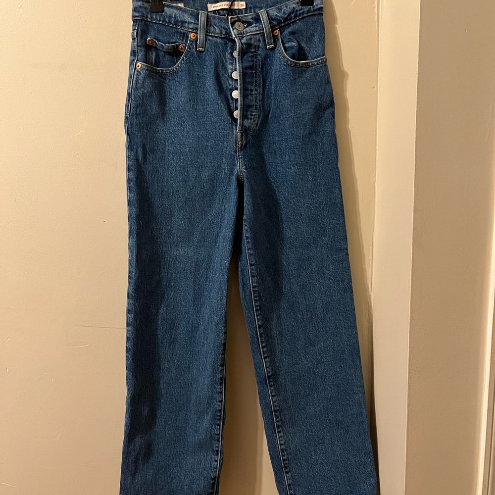 Levi’s Ribcage Jeans